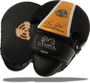 rival-boxing-punch-mitts-focus.jpg